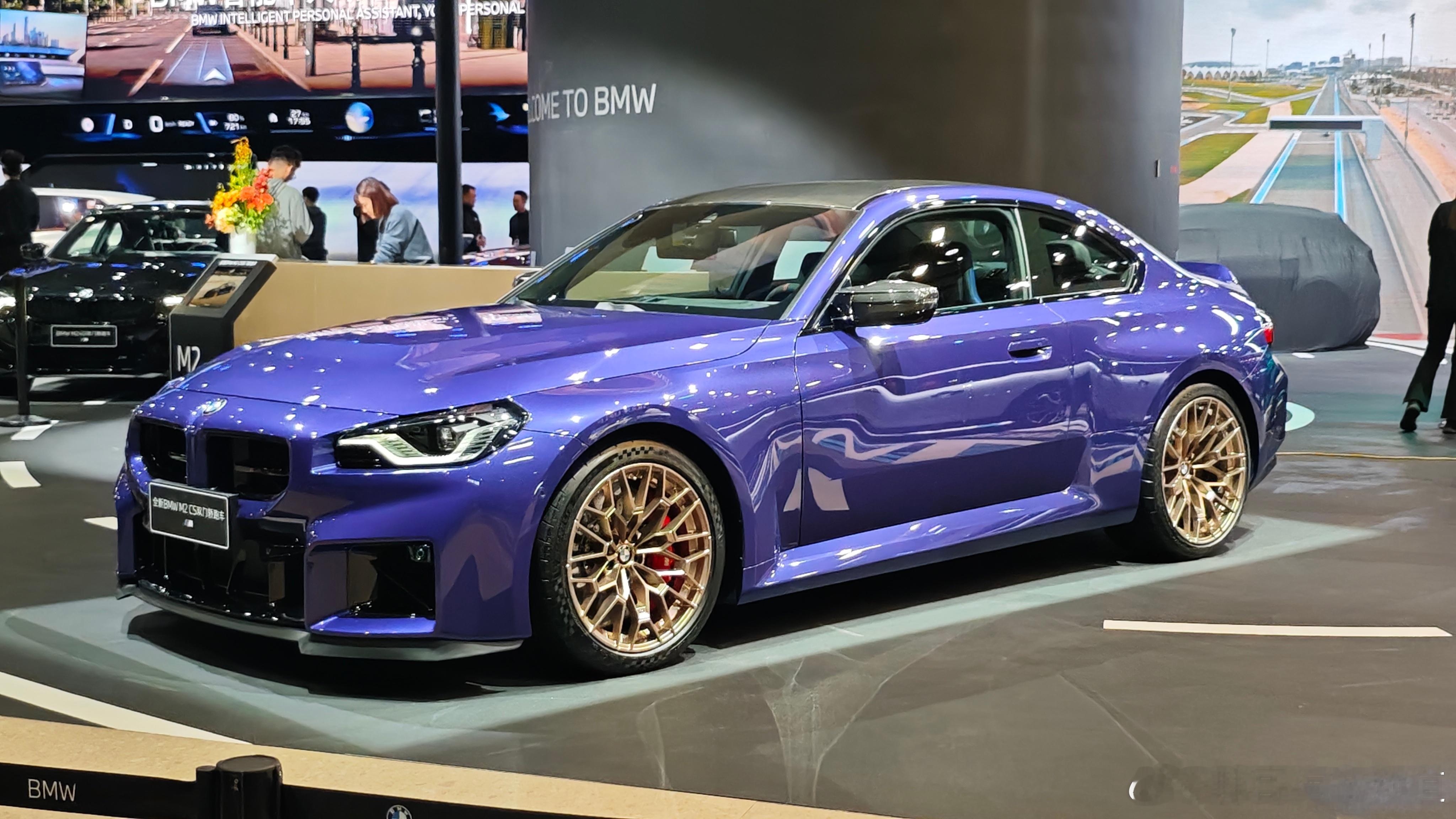 嗯~妹妹说紫色很有韵味~ 