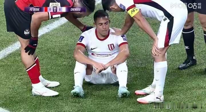 亚冠精英联赛再战一轮，代表中超出战的成都蓉城率先出战，虽然比赛过程中费利佩打进一