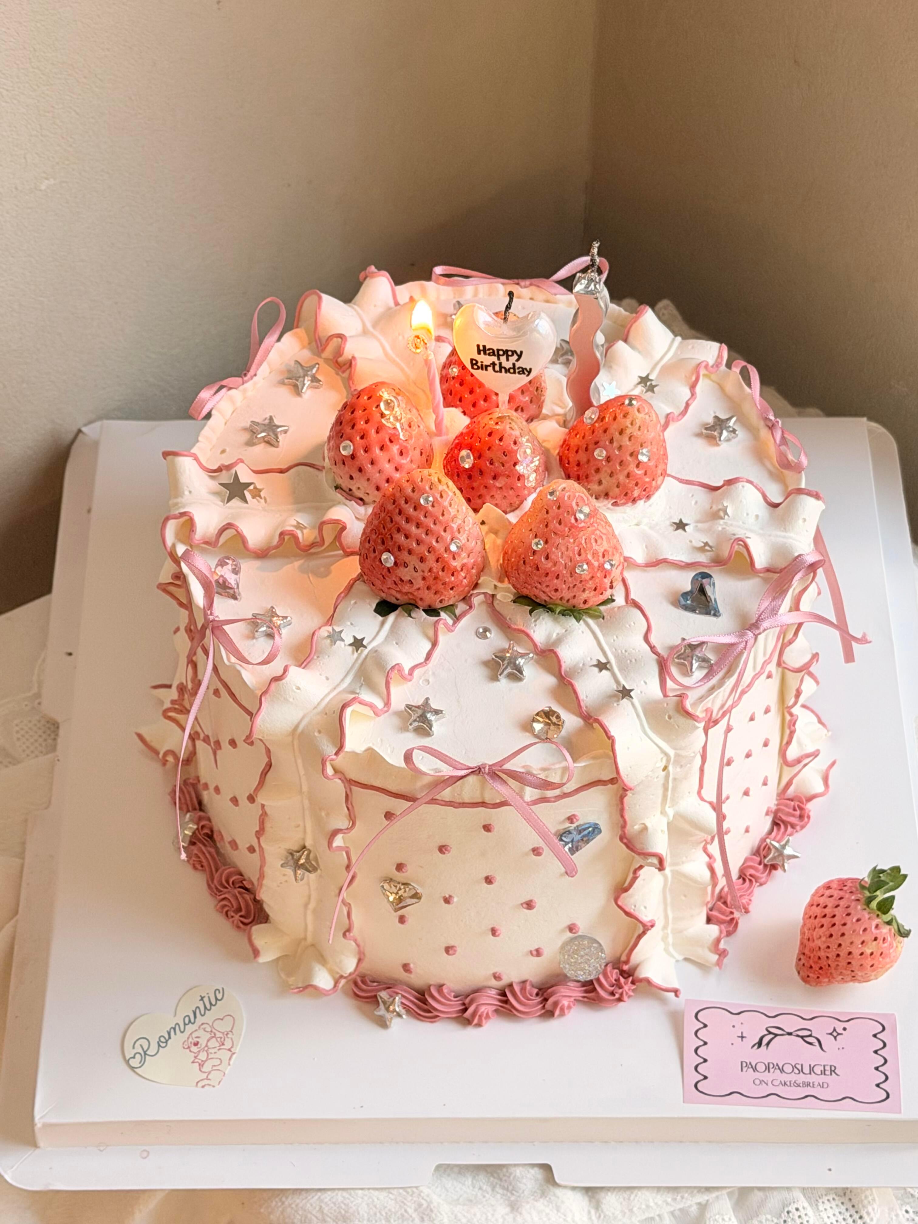 *˚₊✧༚梦中情莓🎀  🍰 ⋆ 🍓 