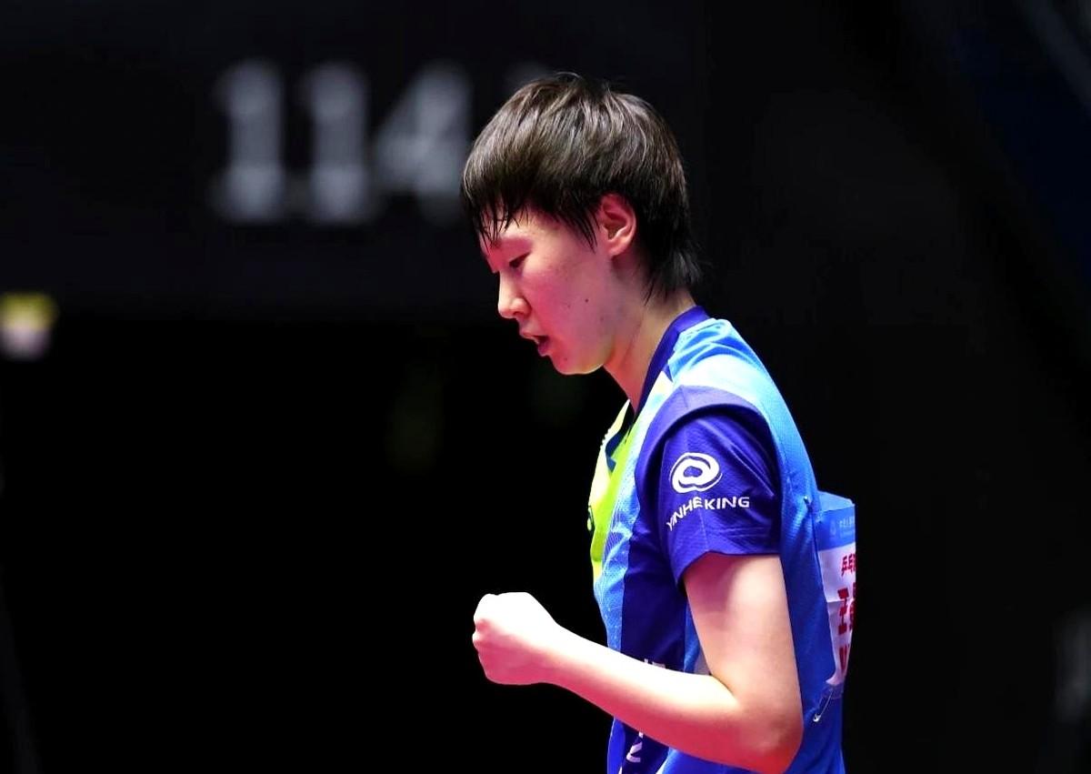 这场比赛，是王曼昱和王艺迪的真刀真枪比拼。

王艺迪状态火热，刚拿到冠军，压力不