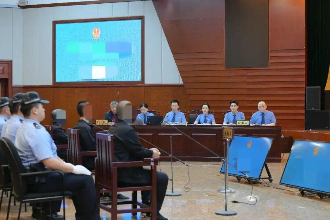 岳父往芝麻酱里下砒霜？庭审现场他死不认罪，这口“家常饭”到底藏了多少狠心！

好