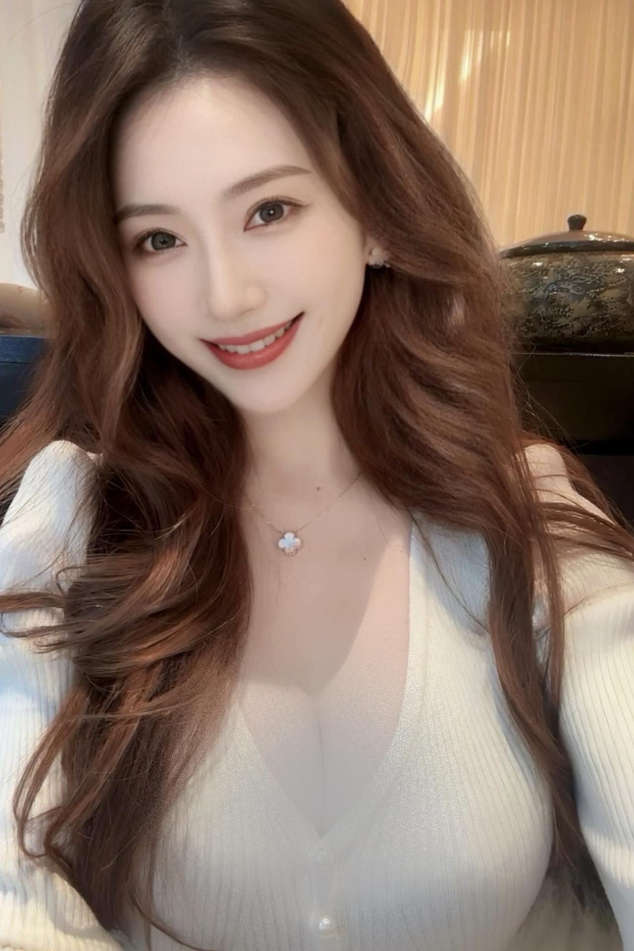 醒了醉，醉了醒，恭喜发财。
你会喜欢我多久呢