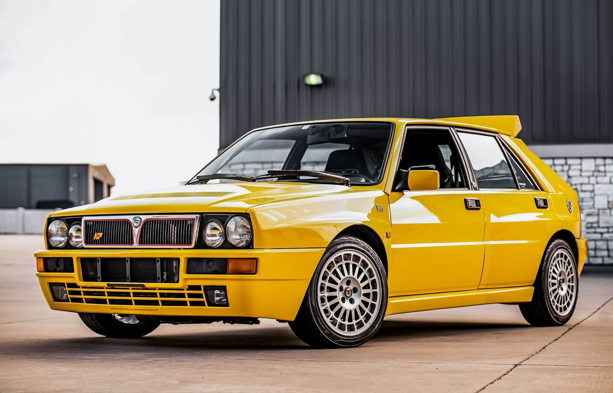 Delta Integrale HF Evoluzione 2，名字有点长，搭配