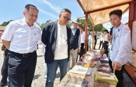 一个以千年古寺11面观音为原型的小挂件，一天居然卖出去1000多个，凭什么？
 