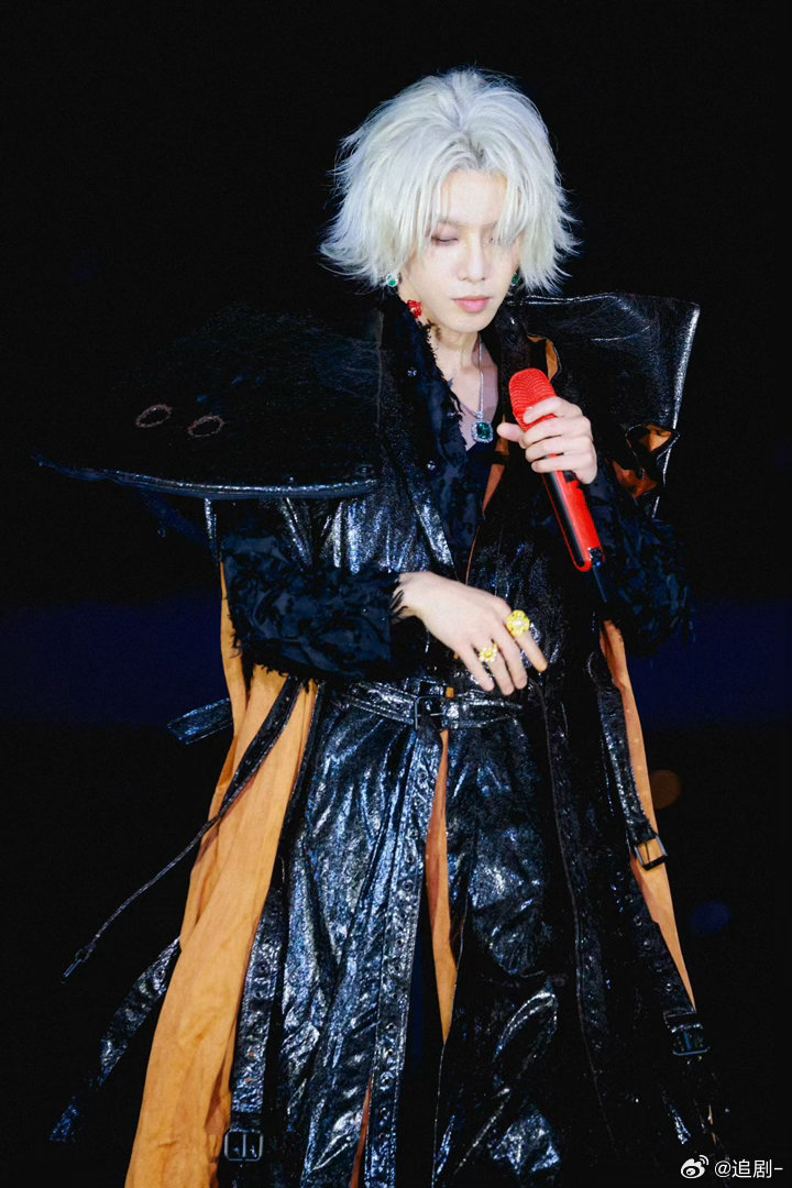 华晨宇火星乐园2.0真的来了 五一云南，火星乐园2.0正式官宣。从四面台到乐园，