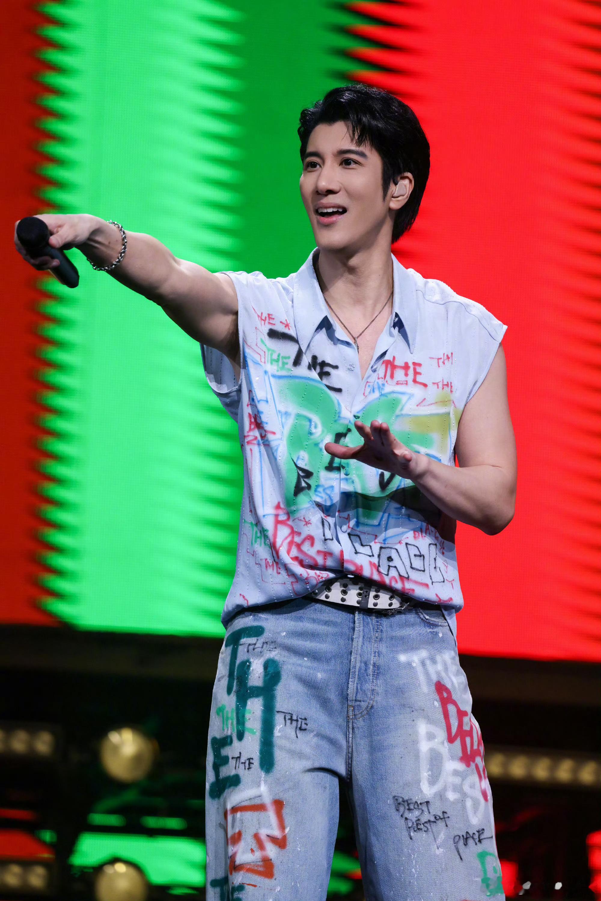 王力宏十二生肖有过年那味儿了 十二年过去了再听还是那么好听。二哥特意为马年准备这