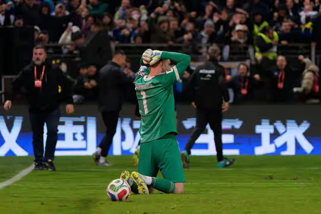 意媒痛批！世界第12意大利无缘2026世界杯，库拉索海地新西兰都参赛，蓝军成最大