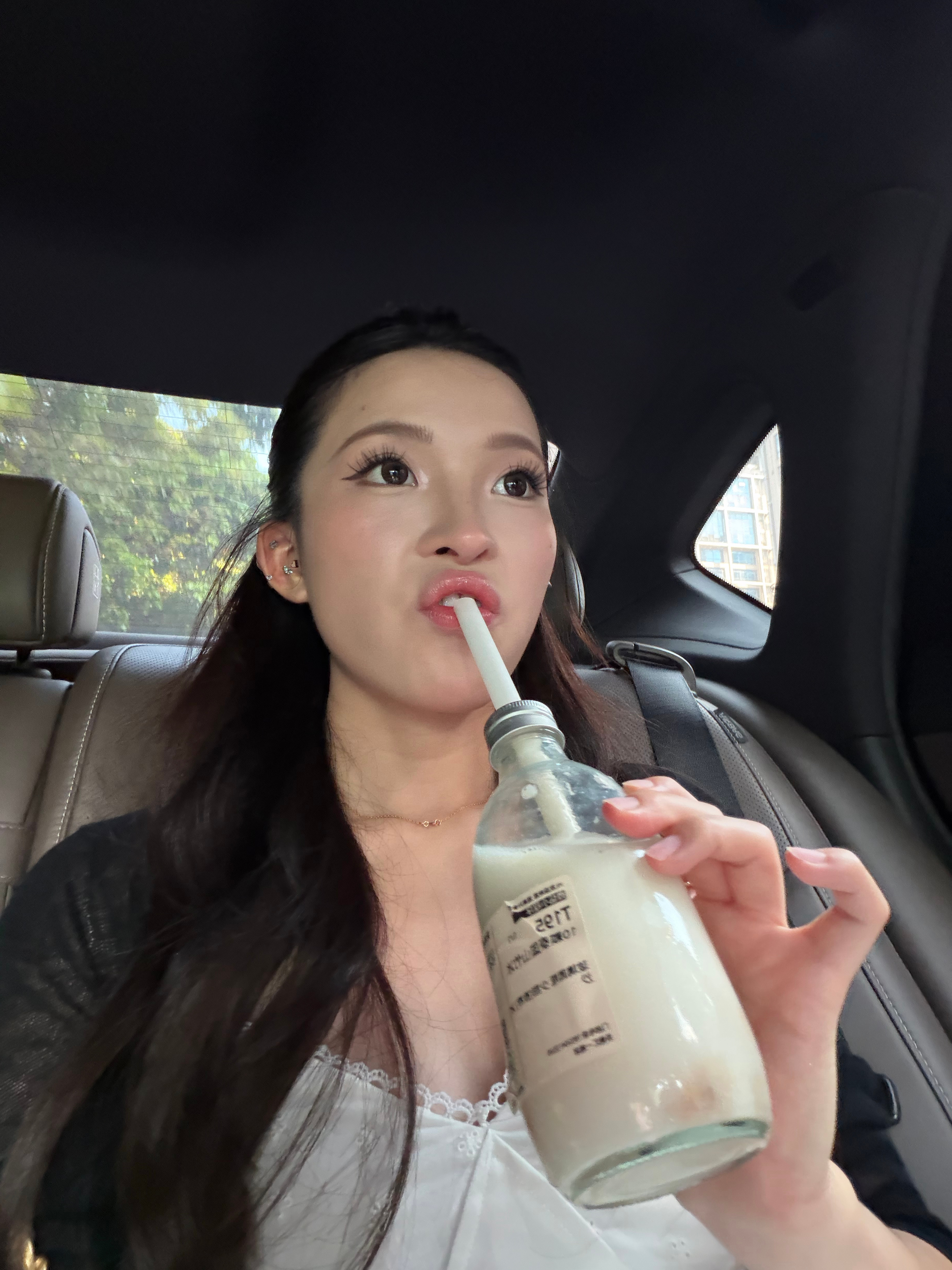 混果汁的山竹冰简直惊为天人的好喝！里面还有山竹果肉 我的妈呀 都去喝 太好喝了 