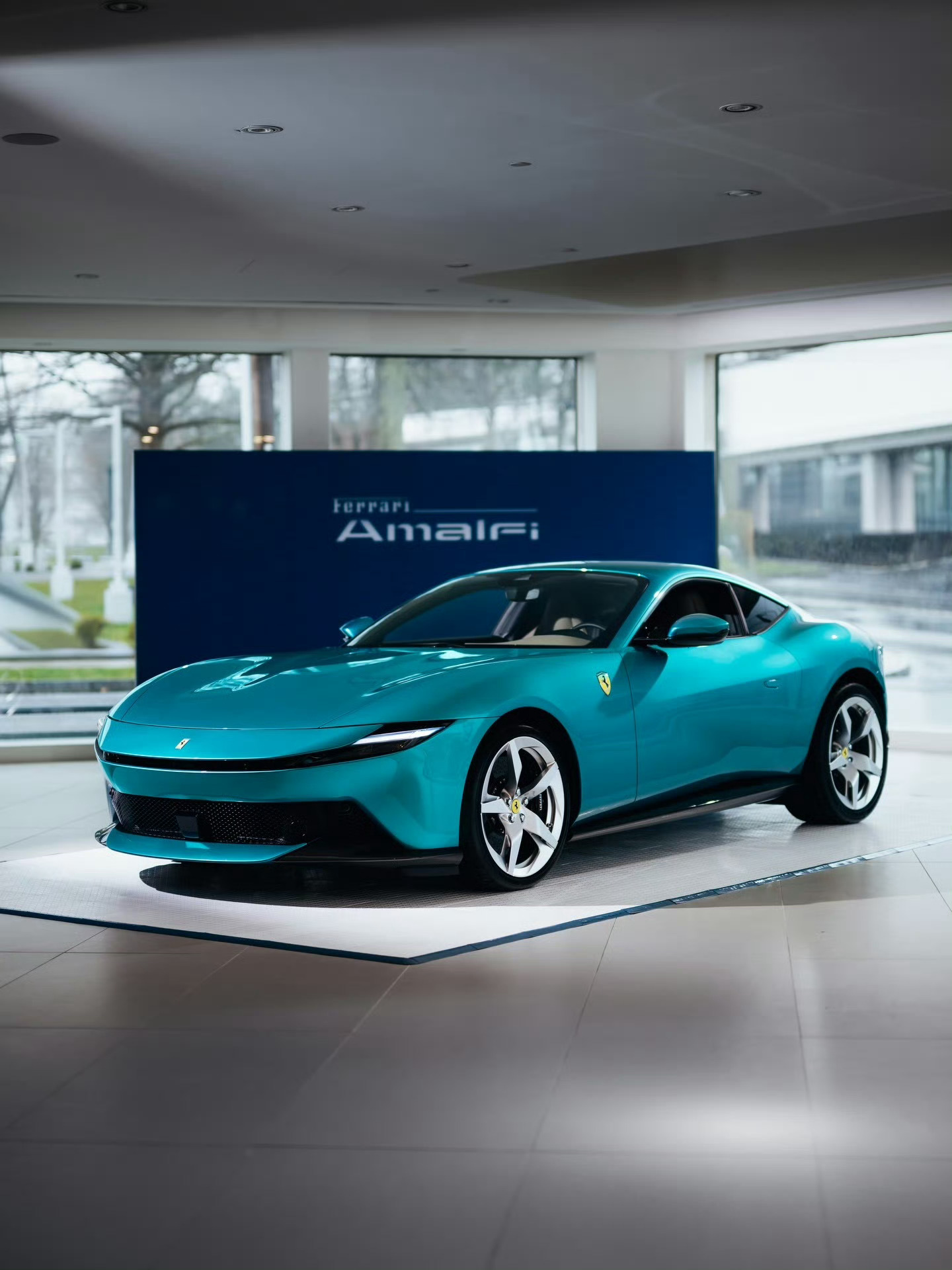 法拉利 Amalfi 