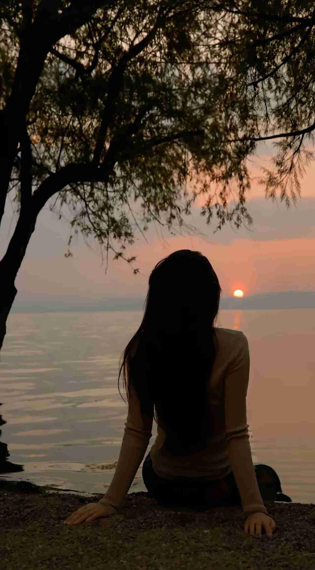 我的今日状态：💰期待暴富
我这里的天气：☀️晴天