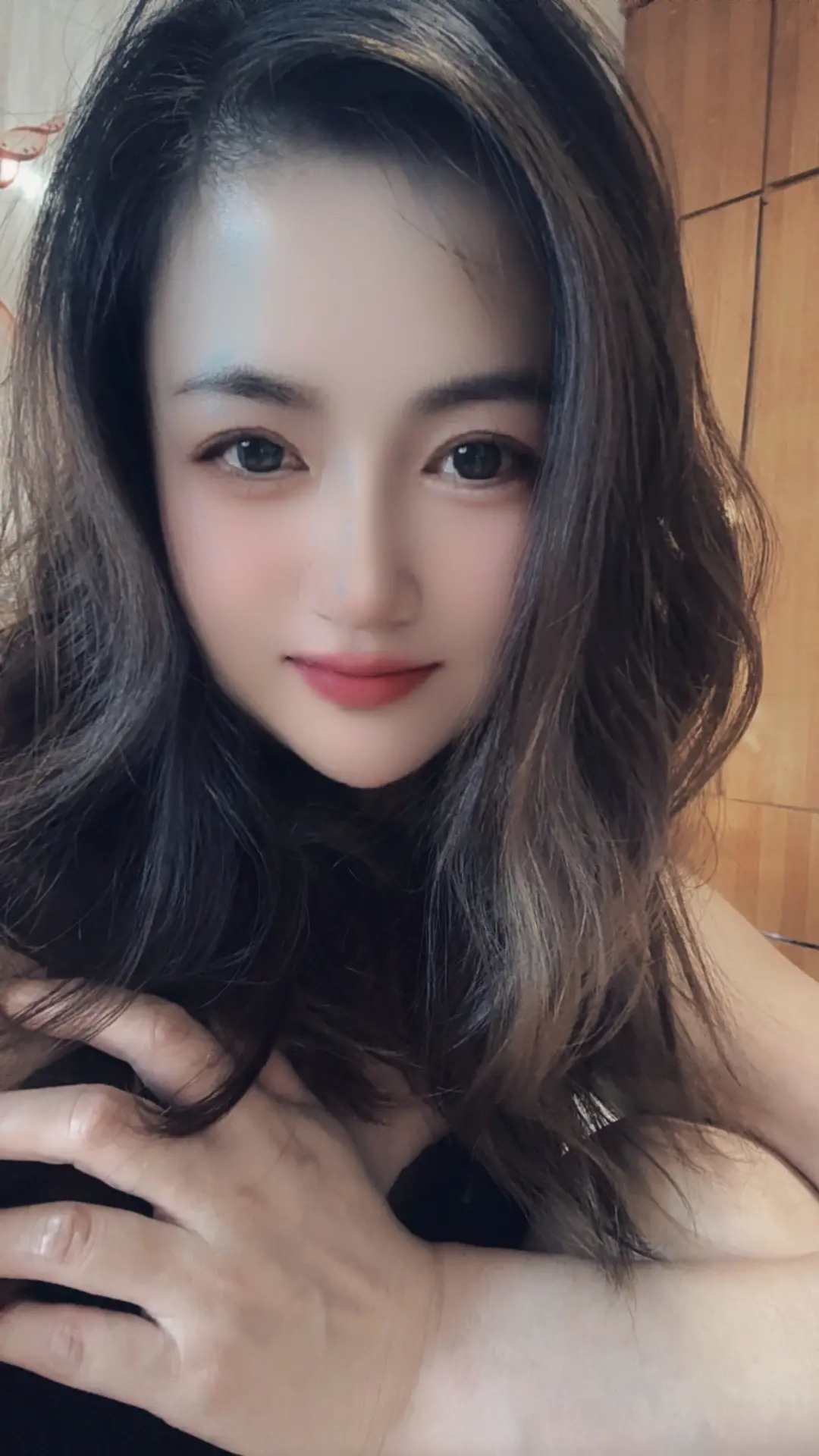 缺钱，缺觉，缺爱，缺心眼，就是不缺一身肉……