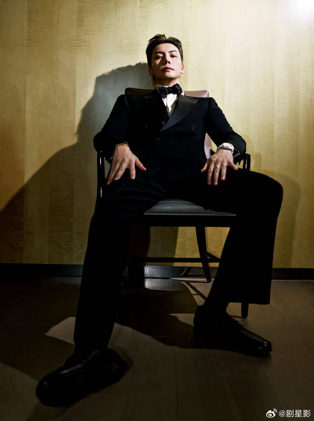 陈伟霆钟楚曦熟男熟女的爱情  的确是很想看看《爱情慢慢》陈伟霆钟楚曦熟男熟女的爱