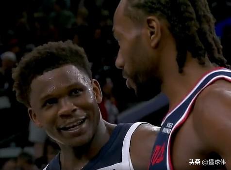 绝对的认可！爱德华兹谈伦纳德：

“他真的非常非常强。”

“健康的伦纳德。”