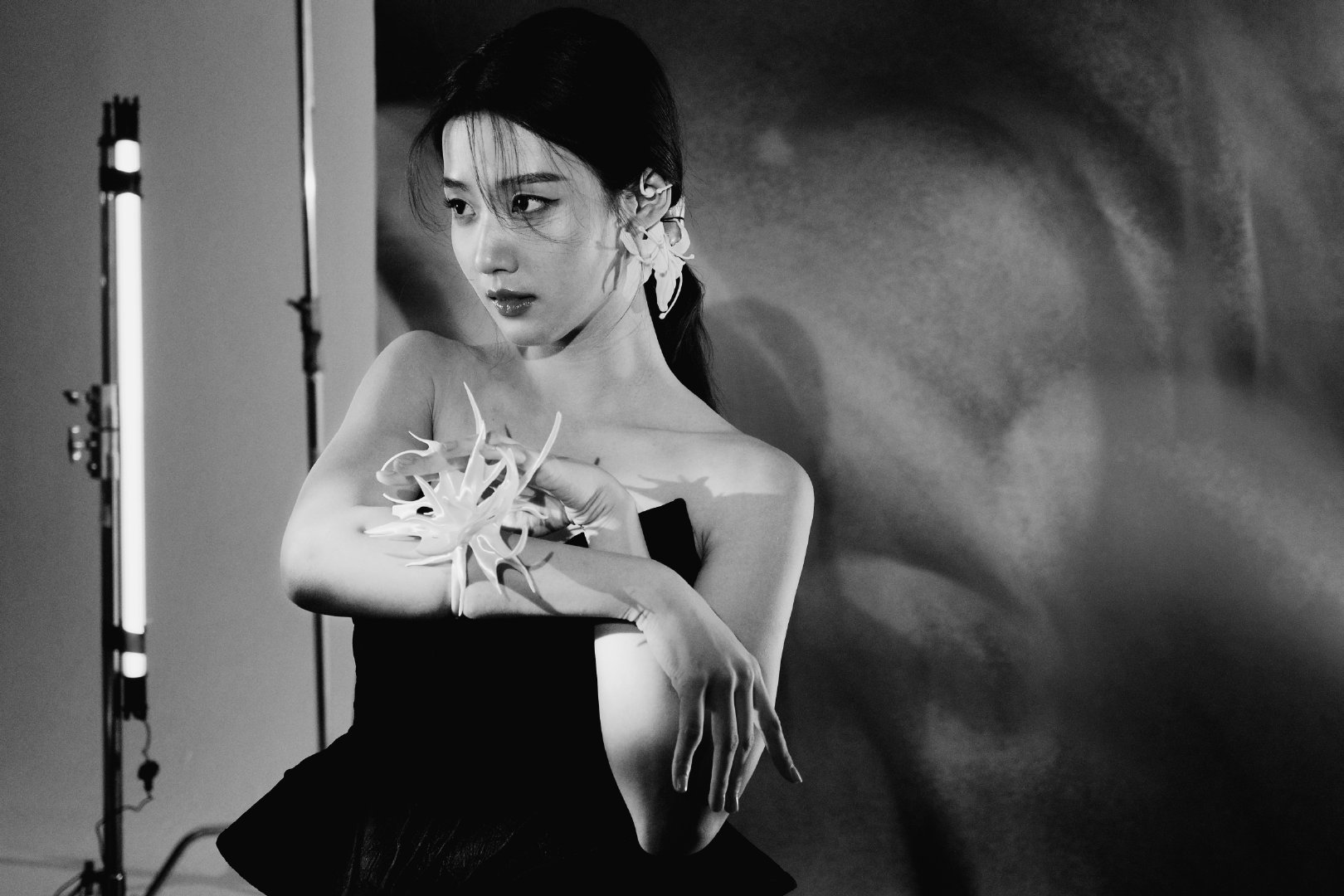 卢昱晓vogue盛典后台花絮照 卢昱晓VOGUE盛典后台花絮照来啦~是谁被我们噜