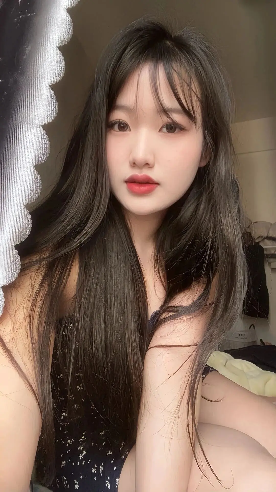 对镜拍 美女日常