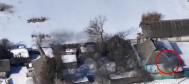 俄军再下一城，成功占领乌克兰苏梅州的红黎明镇。正当泽连斯基忙着向中东派遣无人机和