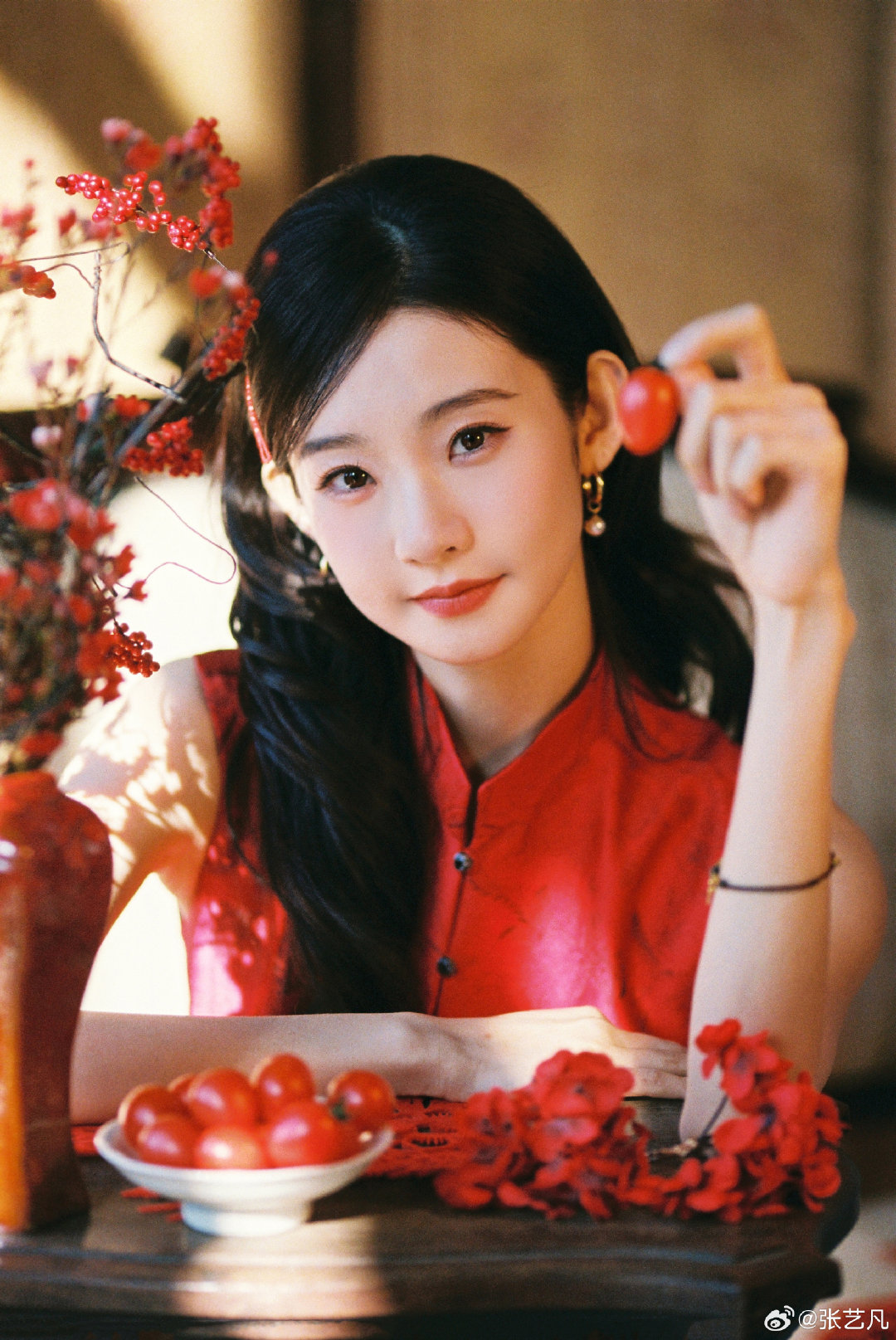 38节女明星红包团建 人美心善还大方！听说她也准备了38节专属红包，快去她主页蹲