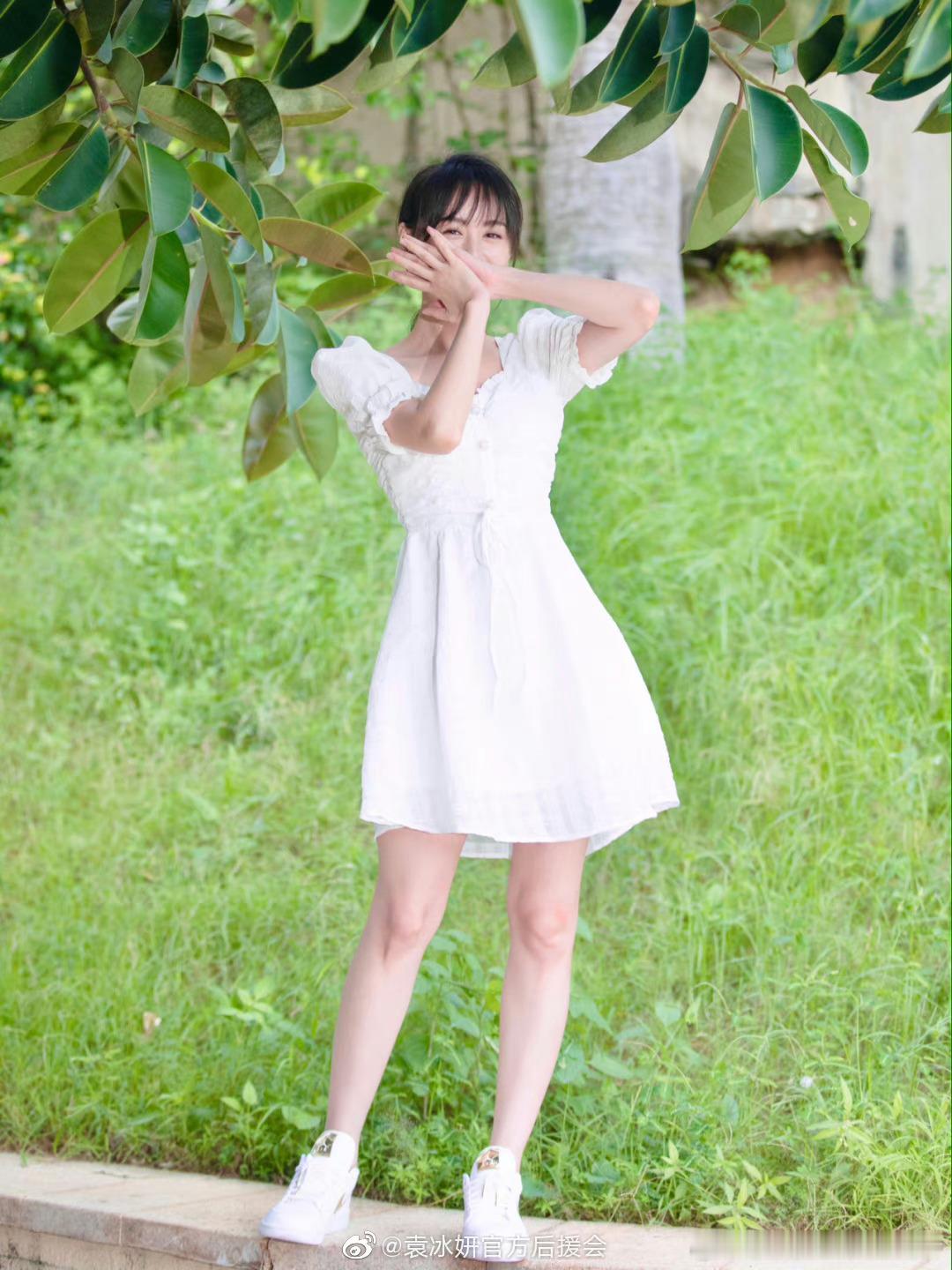 #袁冰妍[超话]##袁冰妍倾城亦清欢# yby #袁冰妍凤清欢#暖风熏醉人欲喑，