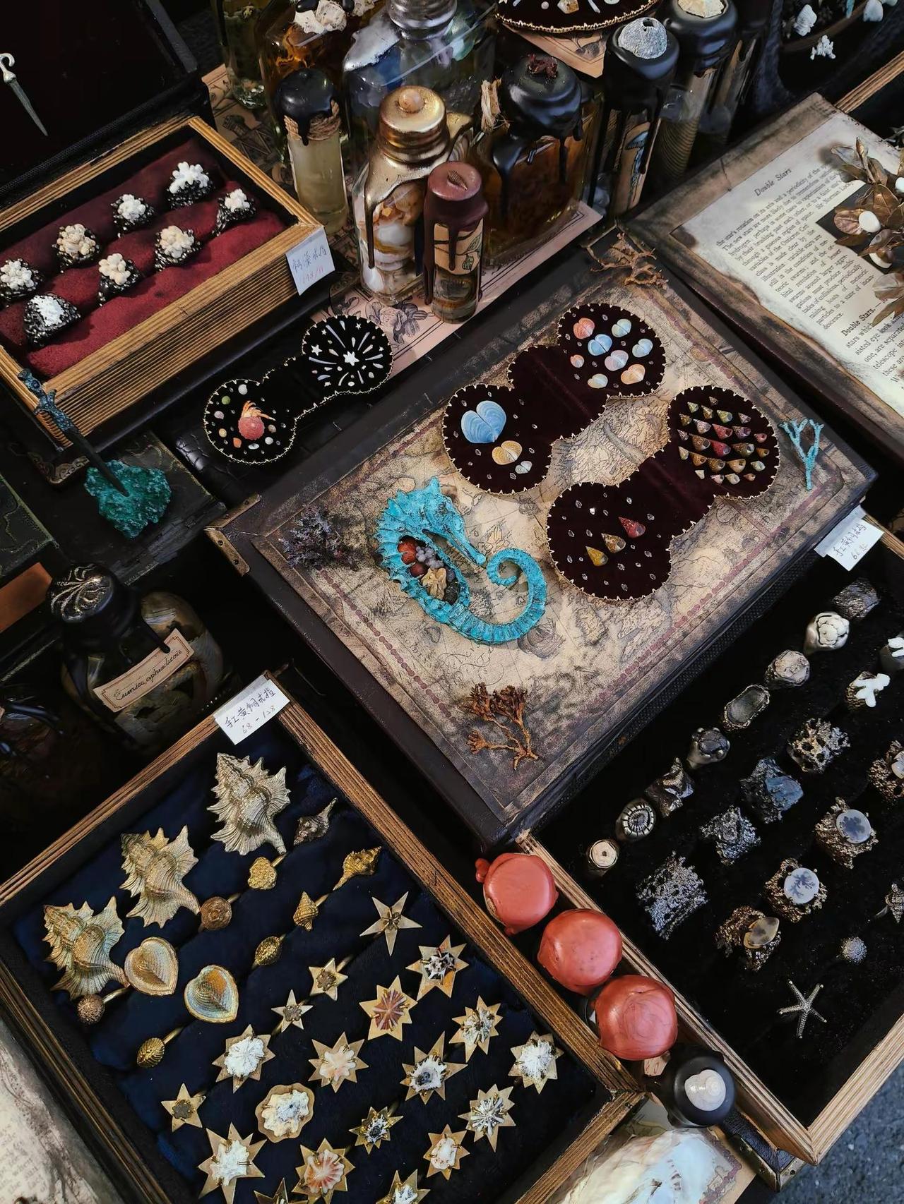 奇迹之海。今天在杭州大娃怪市营业手工 首饰设计 贝壳 海洋