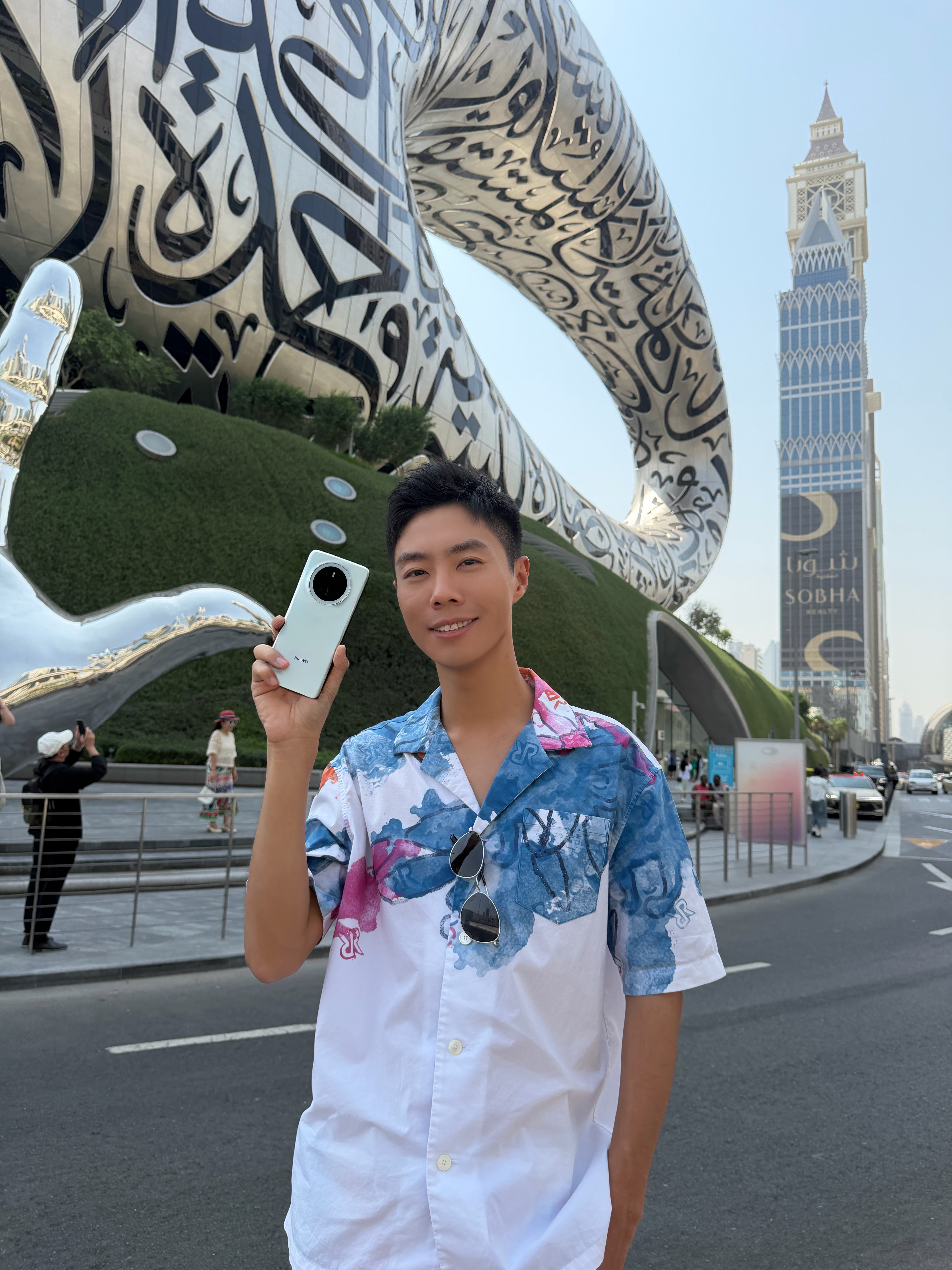 自从升级到 HarmonyOS 6，我才解锁了小艺的正确打开方式。以前工作突然有