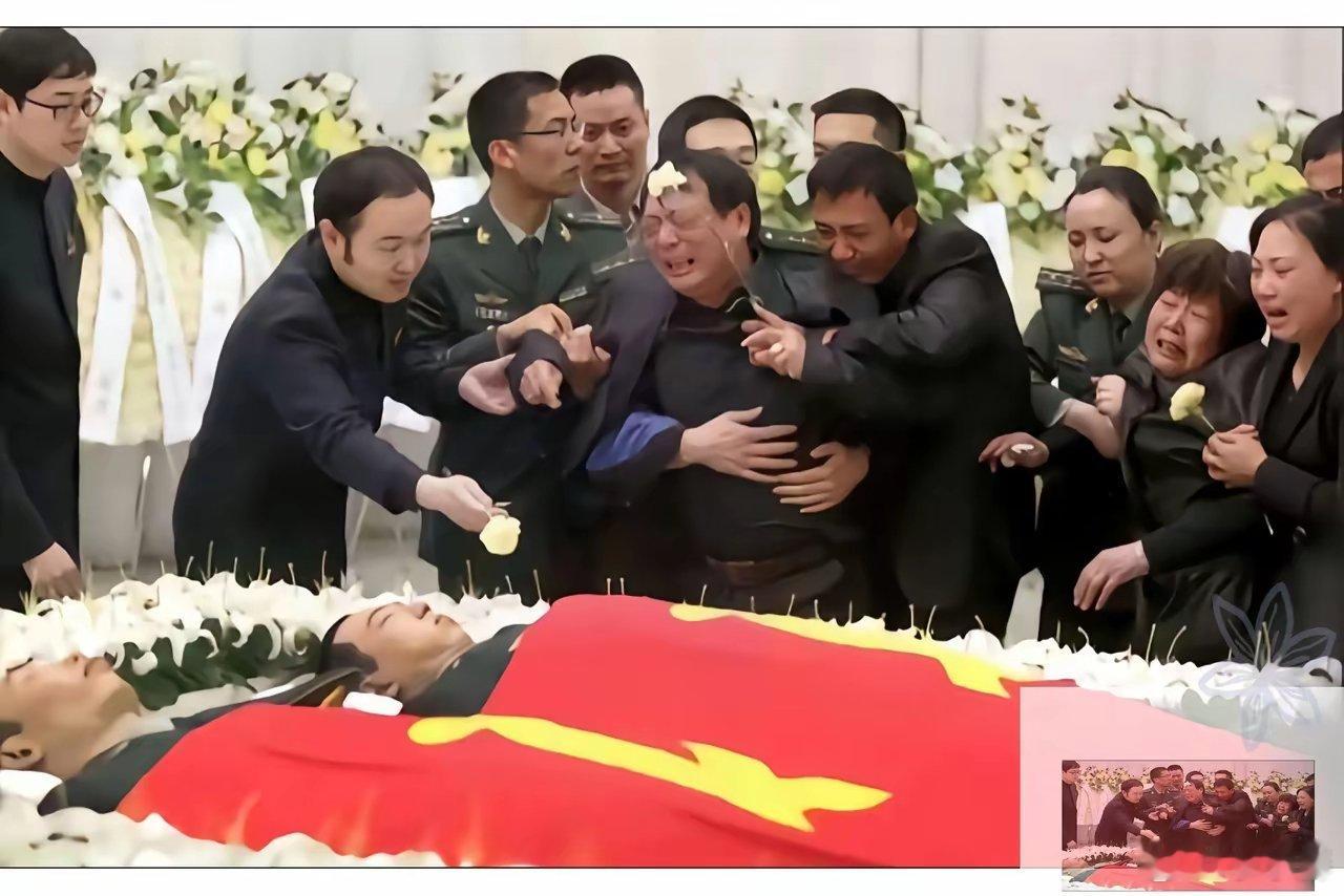 离家少年郎，归来英雄魂，敬礼！英雄永垂不朽 ​​​