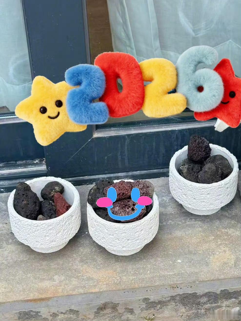 亲爱的客栈定档《亲爱的客栈》定档2月20日大年初四开播啦，和秦岚、王鹤棣、沈月、