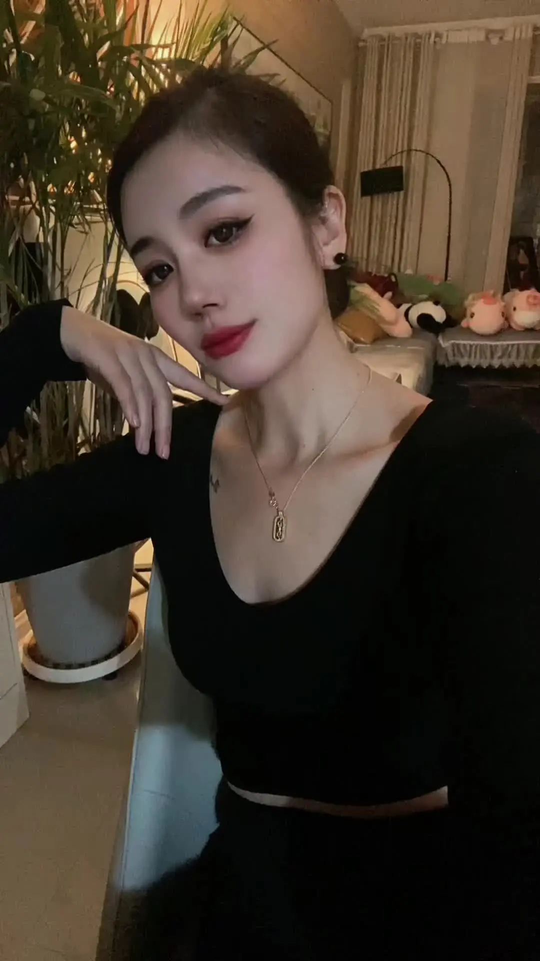 当所有压力，家庭压力，生活压力都堆积在一起的时候，才发现自己再也不是吃...