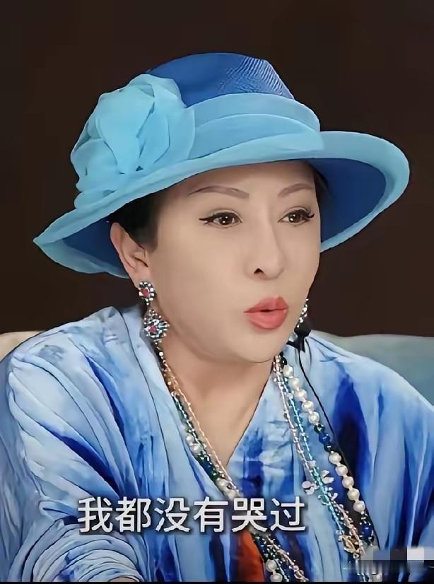 向太又一次把矛头对准了张柏芝，只是这次她比之前更聪明了，没有直接炮轰张柏芝，而是