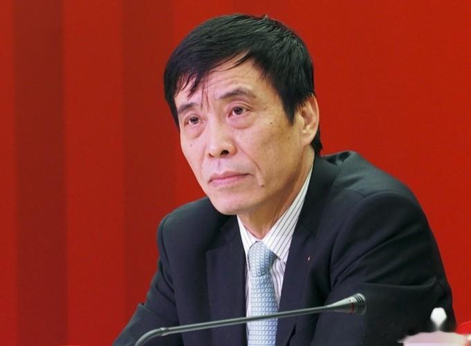 耻辱！耻辱！耻辱！中国男篮现在跟国足在骨子里是一样的，需要一次彻彻底底的刮骨疗伤
