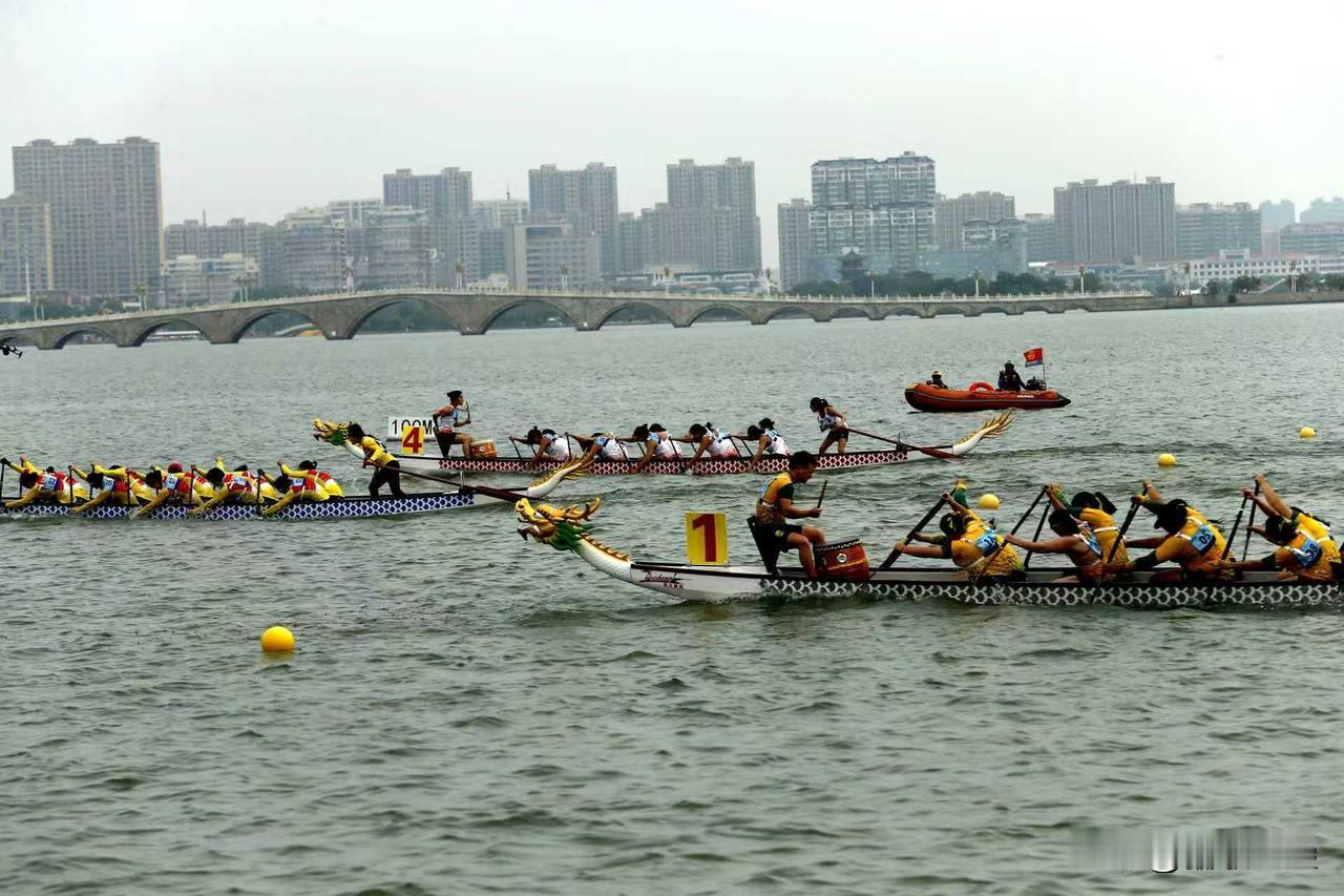 东昌湖国际龙舟赛