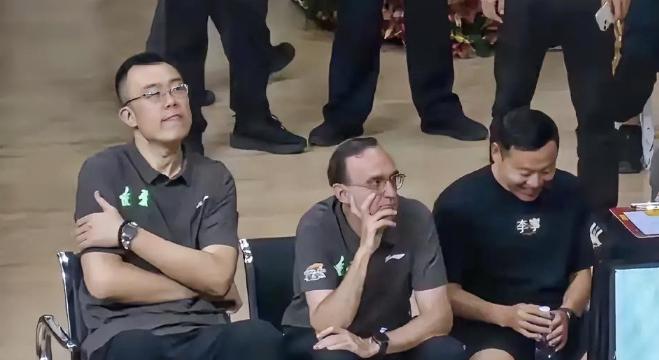 辽篮热身赛2分惜败吉林队，乌戈与韩德君新赛季急需解决这四大问题。第四点最关键。