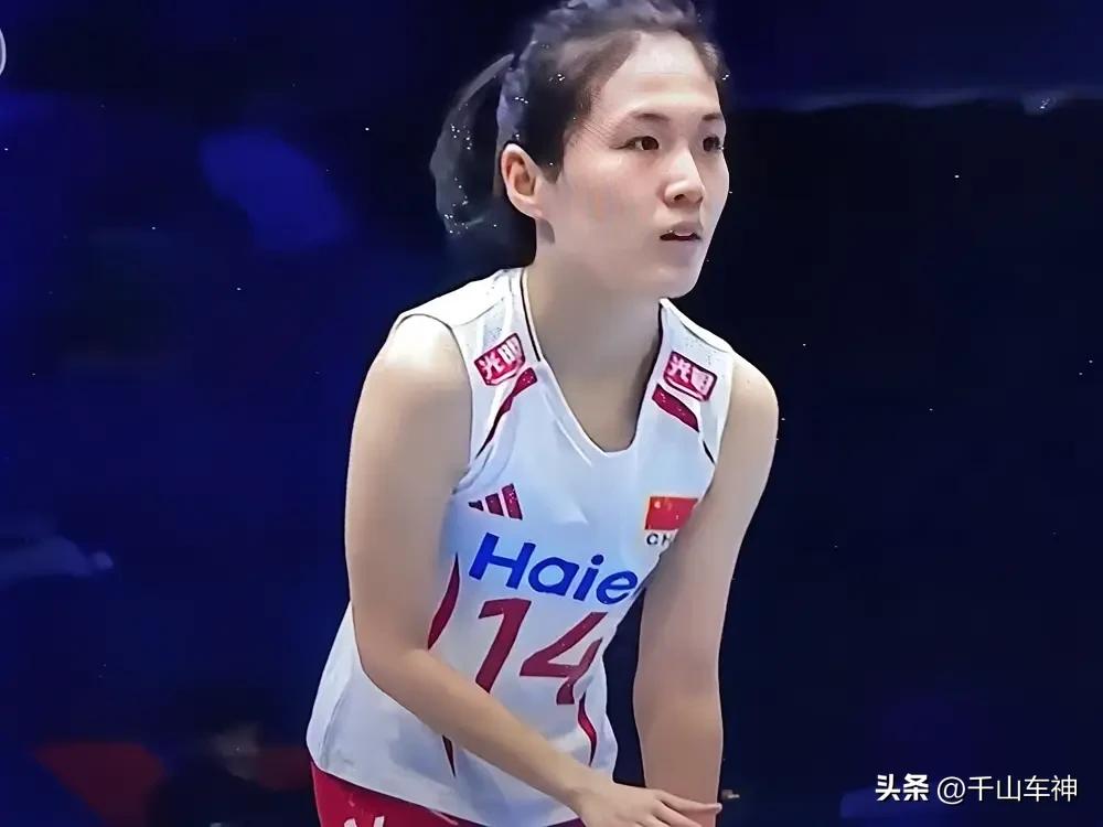 给点阳光就灿烂的解盛钰，如果赵勇重用解盛钰，未来国家队主力二传可期。 6月4日，