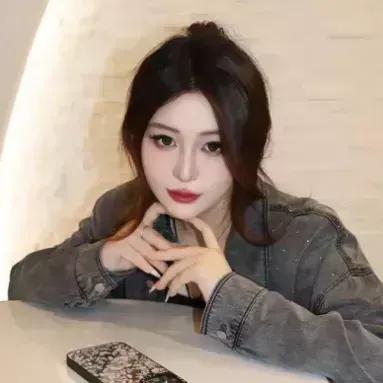 气质女生 时尚穿搭 自然妆容 少女心清透少女感妆容 自然粉嫩妆容 元气甜妹妆容 