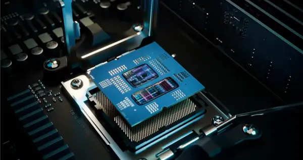 史上第一次！Intel服務器市場被AMD搶走40％