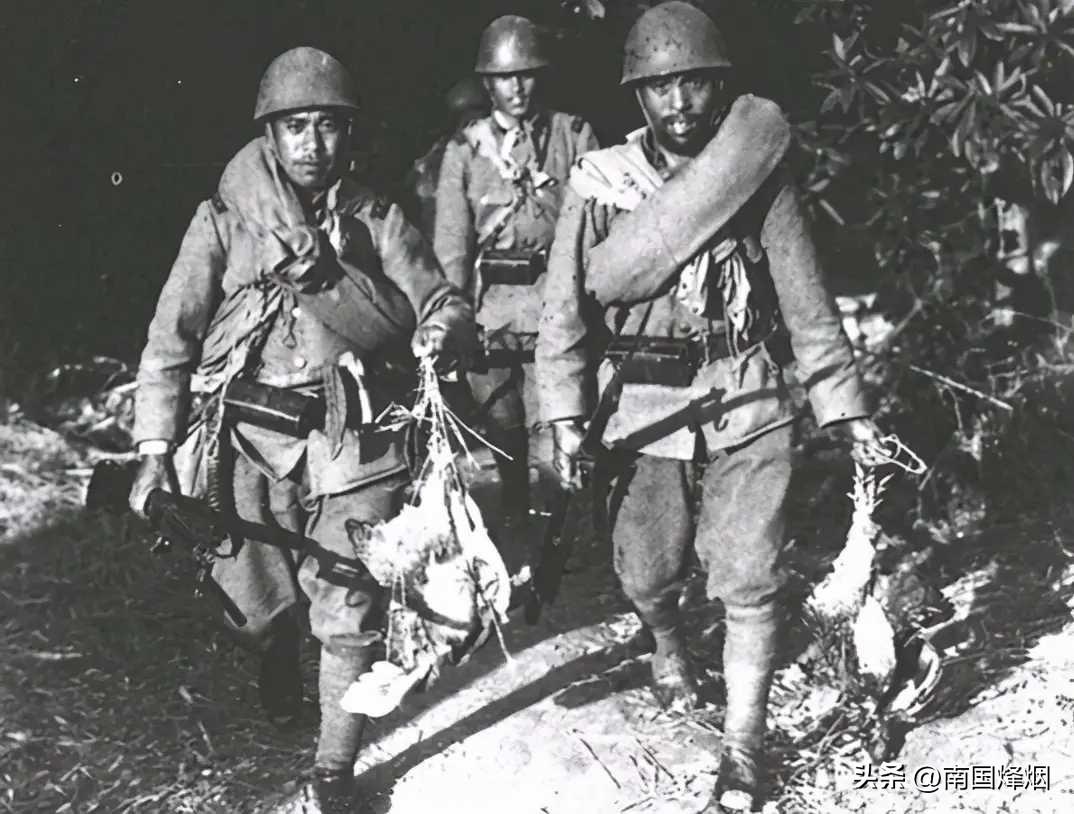 日寇暴行:丰县荒庄惨案

1938年春，日寇在台儿庄受挫，于是取道济宁，直趋砀山