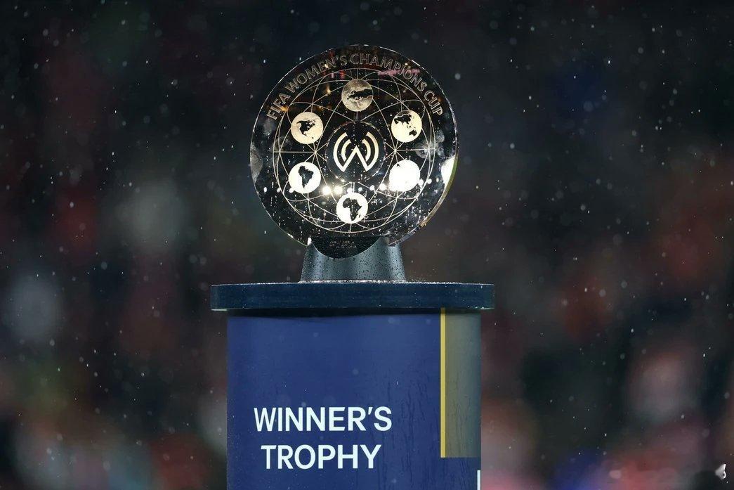 世界冠军！希望男足今年底也能捧起洲际杯阿森纳阿森纳