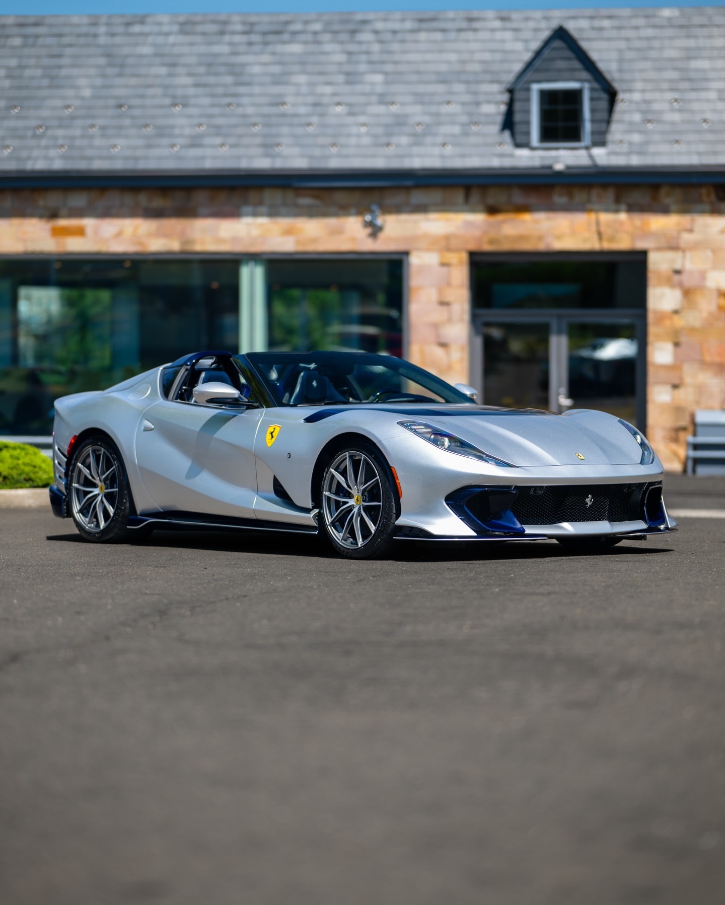 这款全球仅599辆的Ferrari 812 Competizione Apert