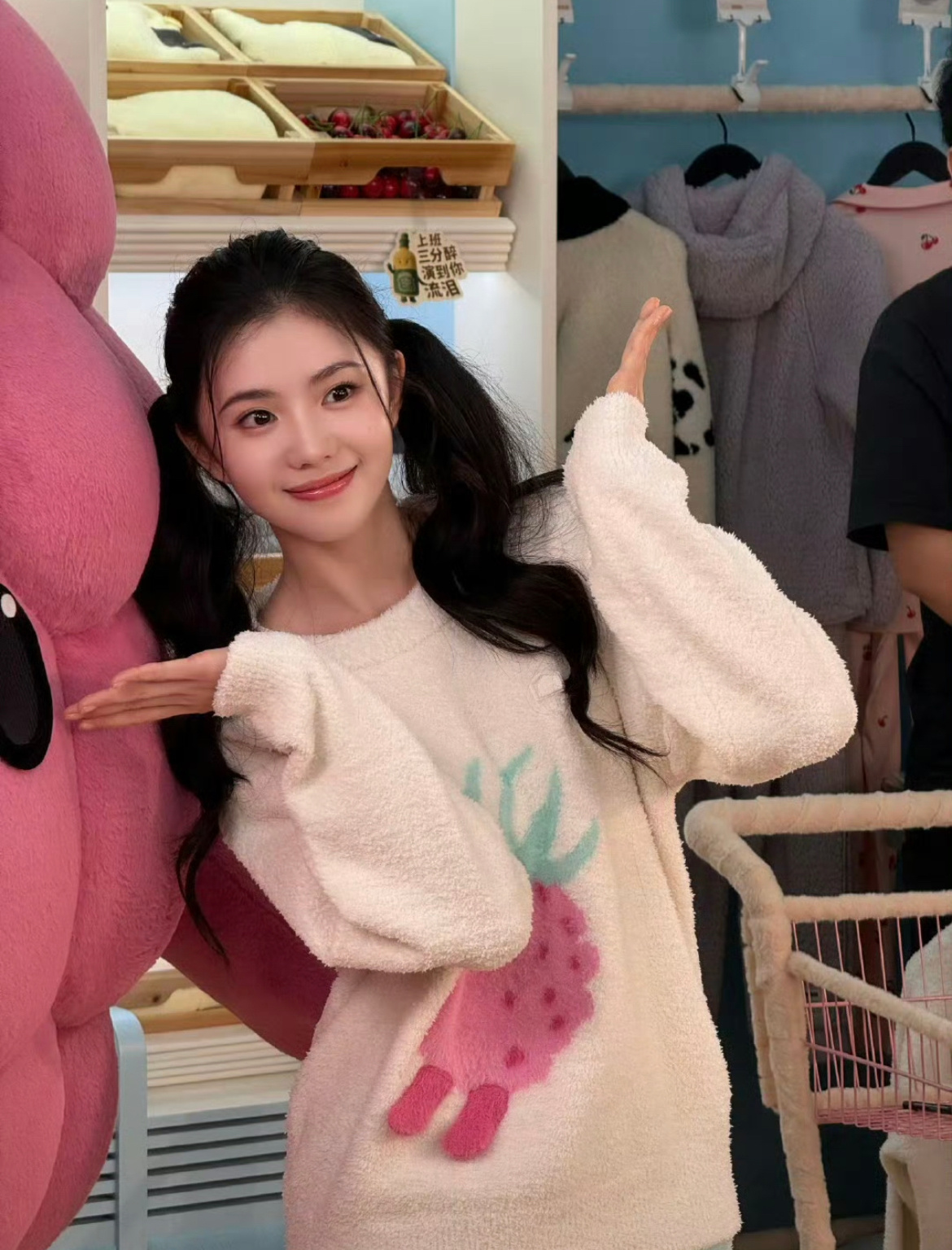 00🌸top：刘浩存今日直播截图 ​​​