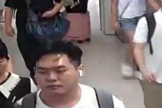 官方明确：婚前同居算“家庭成员”，精神虐待也属家暴！
11月25日，最高检的一则