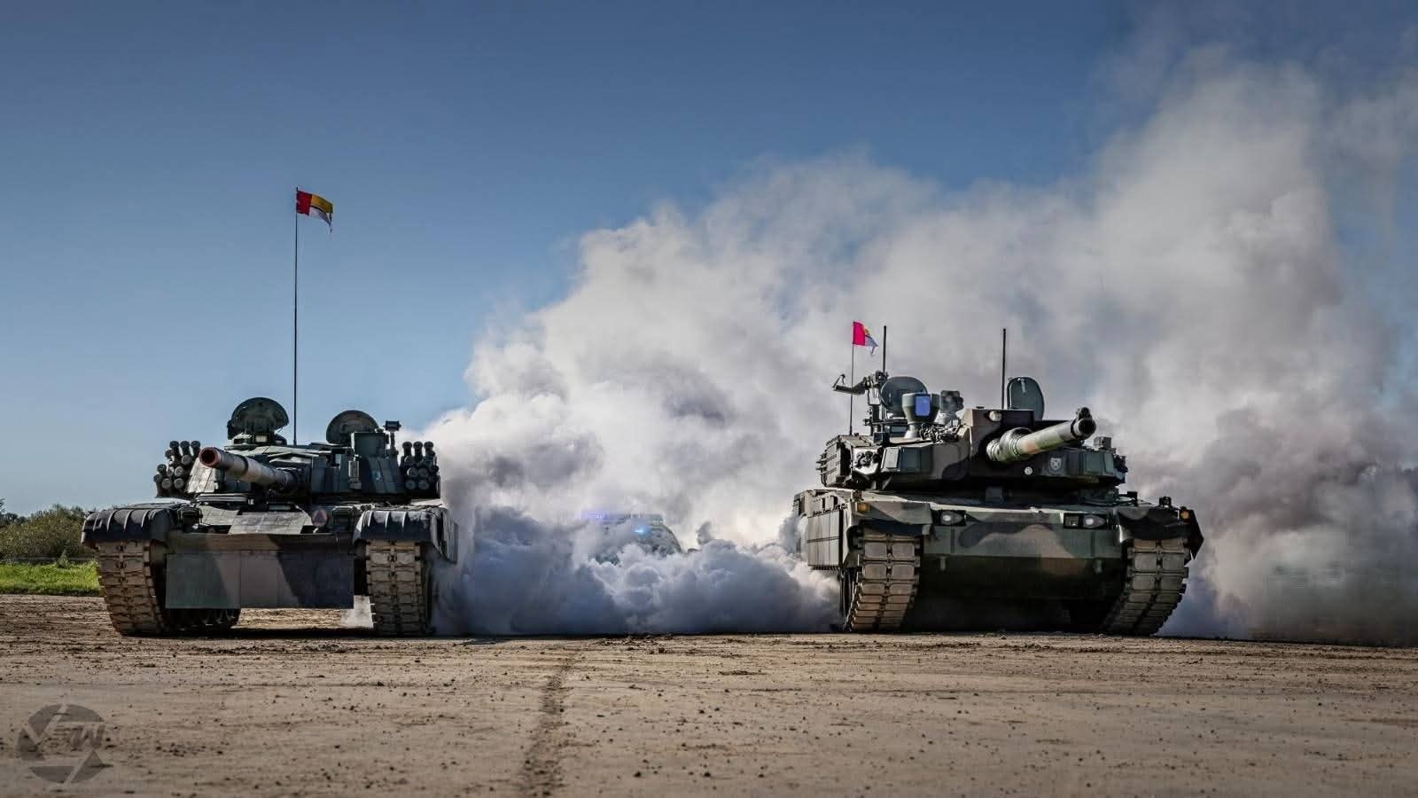 波兰陆军装备的PT-91和K2GF主战坦克 ​​​