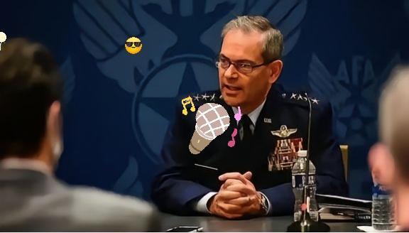 快讯！快讯！
 
美军方高层刚刚接连表态。
美军已无空中优势？这确实是个笑话！4