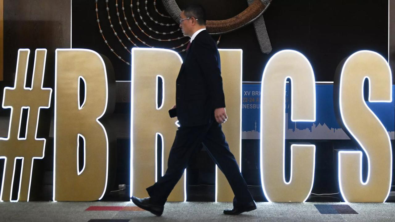 泰国外交部：2025年1月1日起泰国成为金砖国家伙伴国


根据泰国外交部网站周