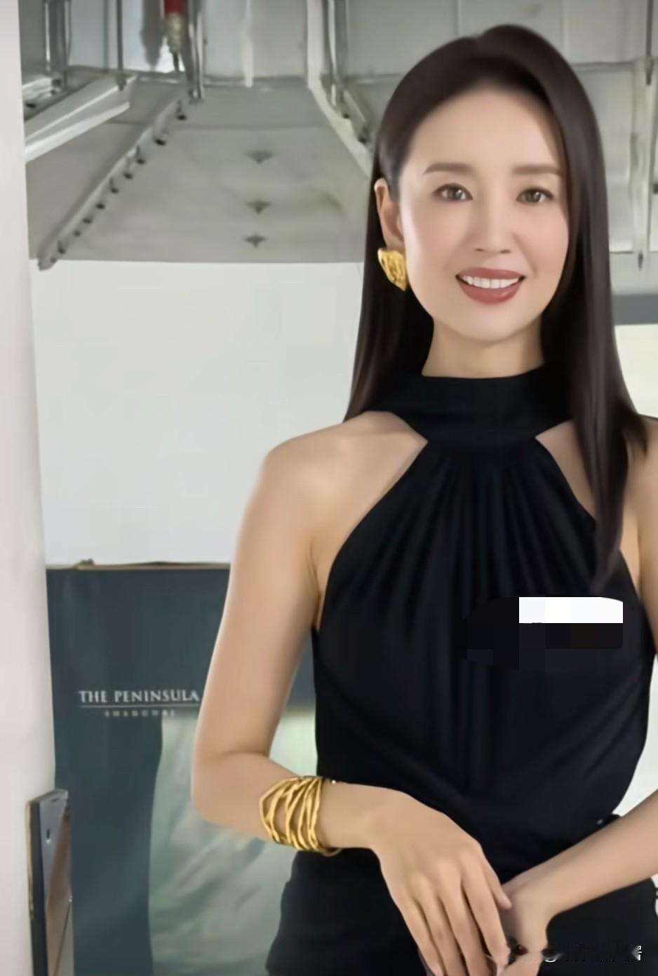 我发现女人只要不带孩子状态我的是越来越好，就拿董洁来说她根本不是颜值回春，而是据