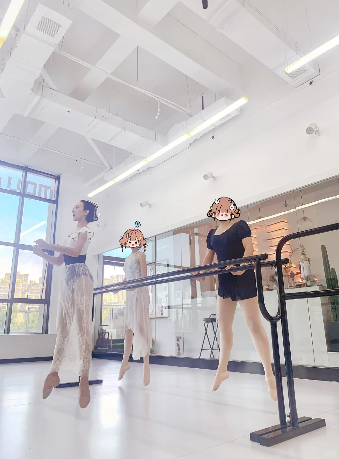 早安R舞蹈里跳的瞬间