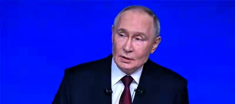  “你认字吗？”普京犀利质疑北约秘书长吕特
19日普京在年度记者会上对北约秘书长