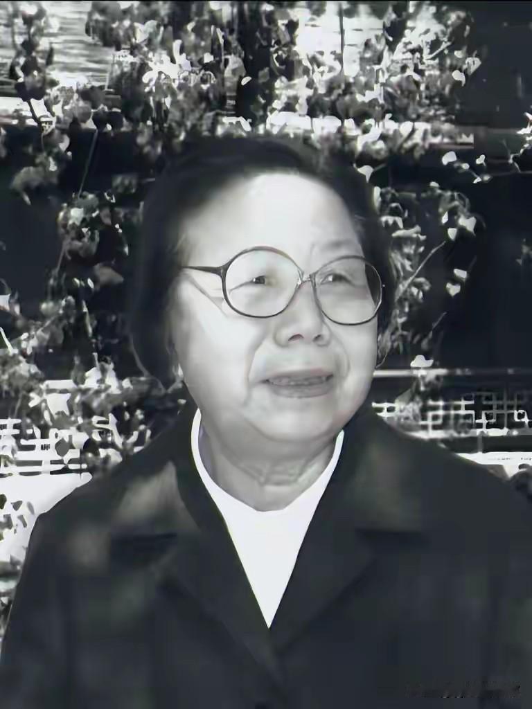 邓颖超