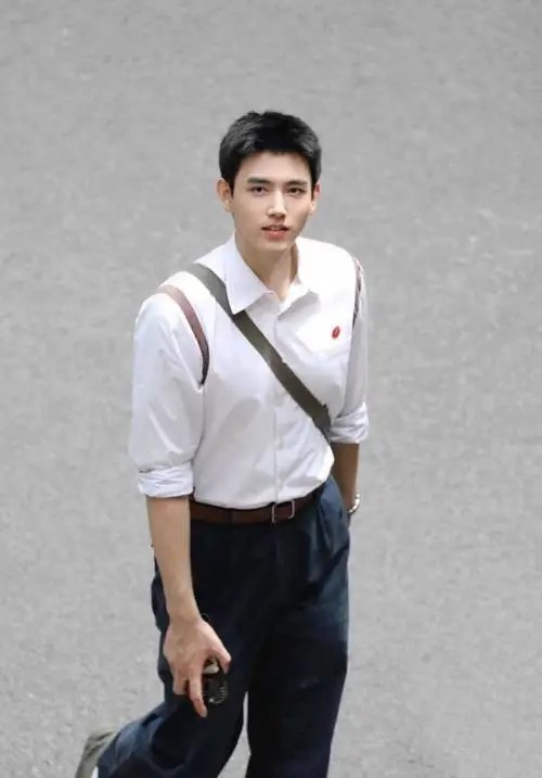资本家的丑孩子收手吧！没长相没实力，内娱的下限又刷新了 ​​​
