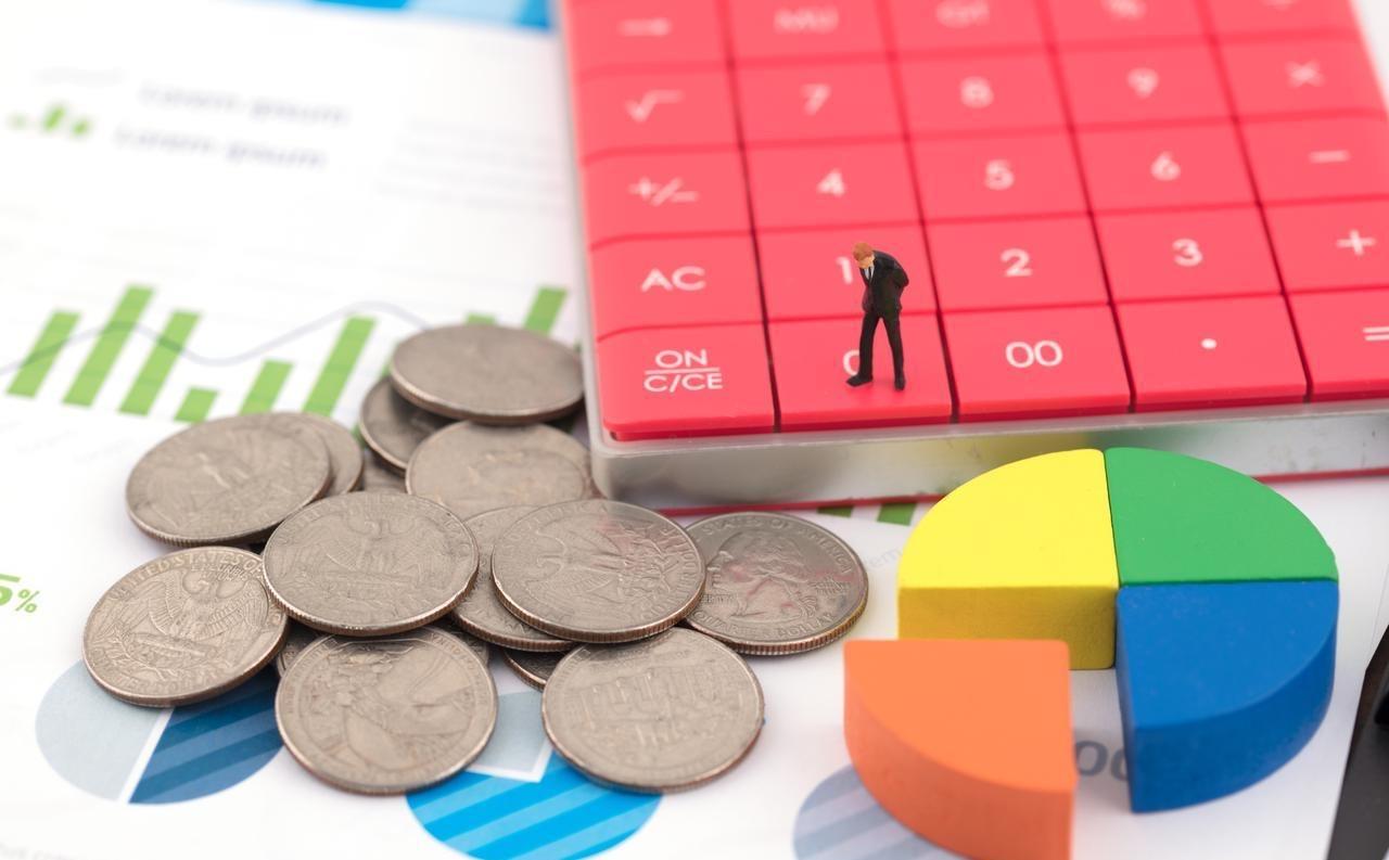 中世纪欧洲商业和经济的演变很有意思。公元476年西罗马帝国灭亡，标志着中世纪开启