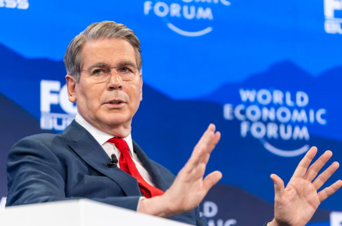 美财长“爆夸”中国，谈到日本“两手一摊”：他们自找的，美国没事就行

当地时间2