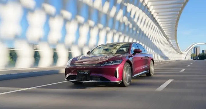 奇瑞宣布风云序列跃升为风云品牌，风云A9L全球上市